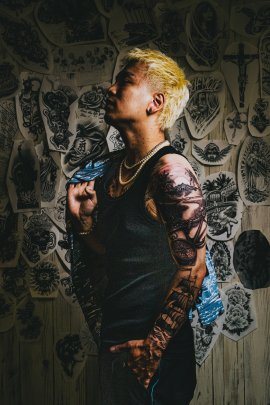 アーティスト写真1 アーティスト写真1