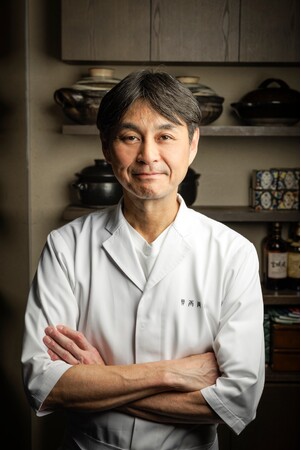 『賛否両論』笠原将弘店主の公式 YouTube チャンネル「料理のほそ道」と丸美屋「麻婆豆腐の素」がコラボ！