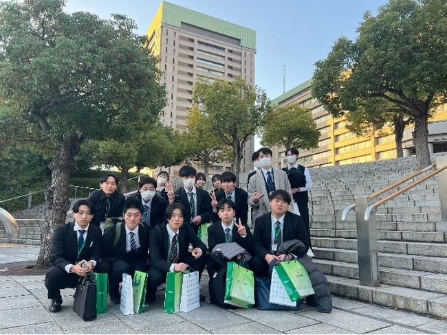 【新潟法律大学校】防衛省市ヶ谷庁舎で視察研修（リクルーティングツアー）を実施