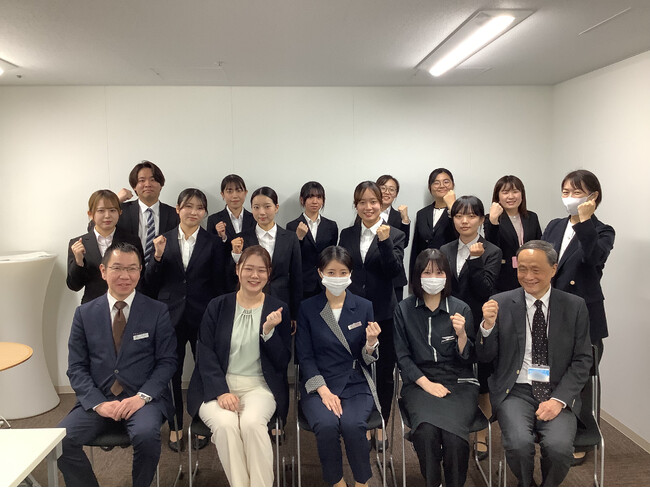 福岡　麻生外語観光＆ブライダル専門学校の学生が都ホテル博多のスタッフと「現代社会の課題と将来について学ぶ」交流研修会を実施