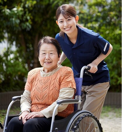 【1～3月クラス限定】受講料48,000円割引キャンペーン！介護職員初任者研修が半額以下に