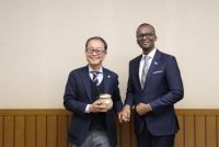 【東京都立産業技術高等専門学校】ハオラテ ボツワナ共和国副大統領兼財務大臣が 東京都立産業技術高等専門学校を視察訪問　日本の技術者育成の現場として、総合工場等を視察