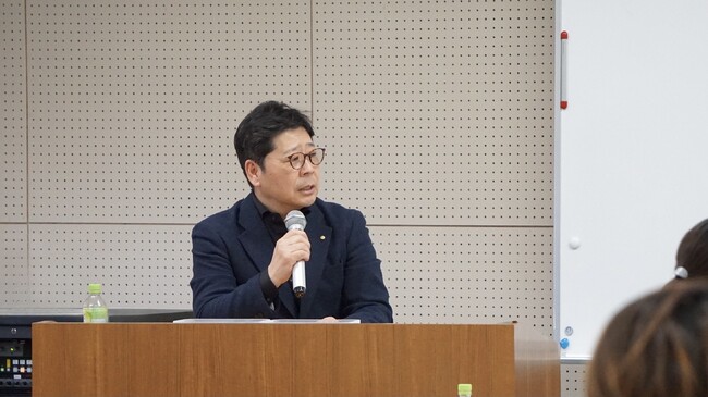 【レポート】島根電工地域の未来を創出するための産学連携プロジェクトとして、島根大学生対象の授業で代表の野津が登壇。学生ベンチャー「ストラテジーAI」と、「島根で働く意義」を学生に語りました