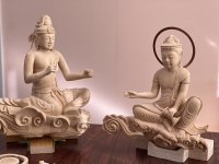 雲中供養菩薩の彩色を誠恵高校が担当　沼津御用邸記念公園で制作途中を特別公開