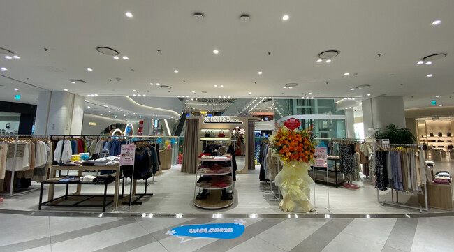 「earth music&ecology」「AMERICAN HOLIC」ベトナム初進出！ストライプベトナムがハノイに『STRIPE POP UP』を期間限定出店