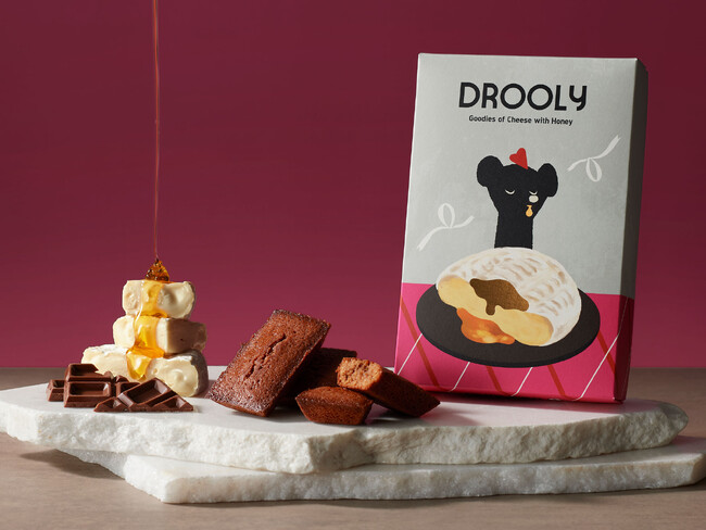 【2026年初の季節商品】【DROOLY（ドローリー）】より『フィナンシェ〔ショコラ＆カマンベールwithハニー〕』を1月4日（日）に発売致します。