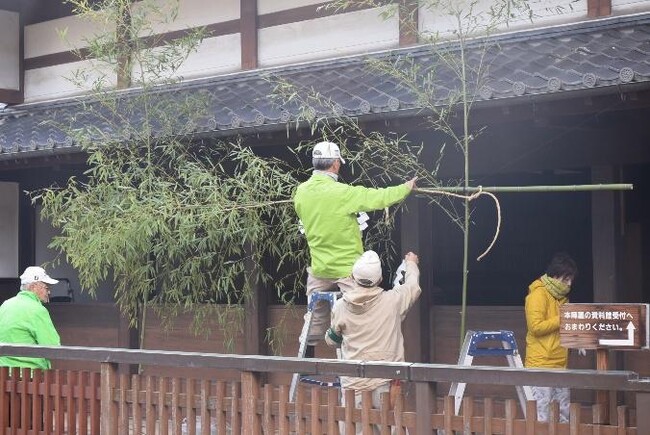 豊橋市「二川宿本陣のお正月」で一足早く新春気分!江戸時代の門松を復元&人形浄瑠璃やカルタ大会も