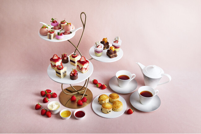 【JWマリオット・ホテル東京】冬の味覚「苺」と「チョコレート」が主役の心華やぐ２つのアフタヌーンティーが登場