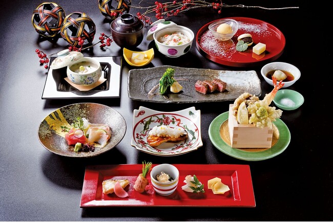 【明治記念館】“令和8年1月5日（月）～1月31日（土） 館内レストラン「羽衣」で「新春会席（12,000円・税サ込）」を期間限定で提供”　新年のお祝いディナーを明治記念館で！