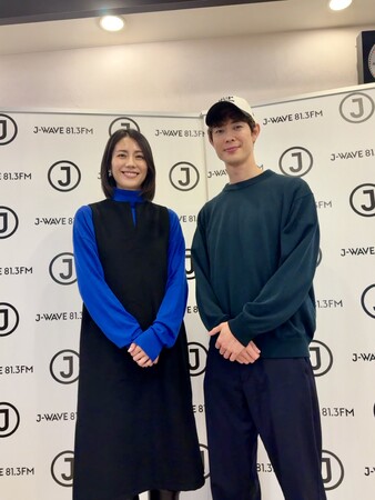 俳優・松下奈緒と宮沢氷魚の対談をオンエア、共演作の裏側、人生のクロスロードに迫る。J-WAVE『KENEDIX CROSSROADS』1月のゲストに登場