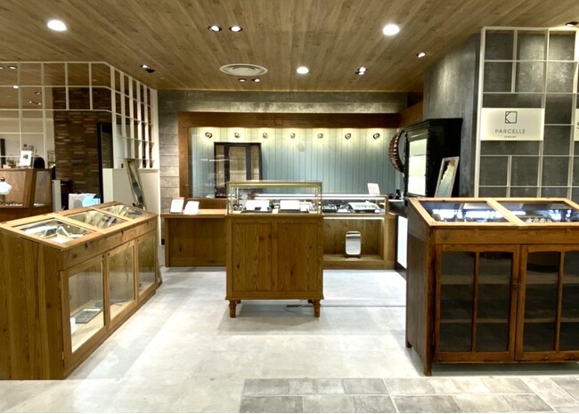 【PARCELLE JEWELRY 梅田店】1月の新作とイベントを発表