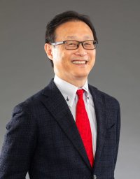 新学長選任のお知らせ ―神田外語大学新学長に芦沢真五教授を選任しましたー