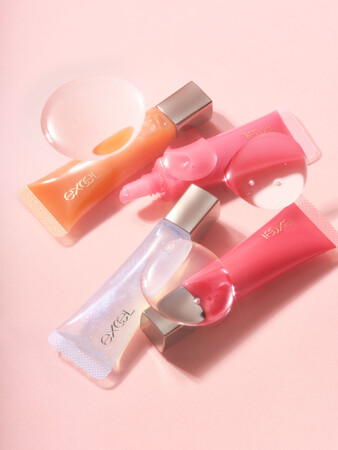 『エクセル』から、むっちり厚膜！ぽってりボリューム唇*に導く　美容液発想から生まれた、ケアする「トリートメントグロス」発売