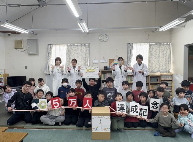 【コープデリ】食の安全について学べる商品検査施設「コープデリ商品検査センター」見学者が5万人を突破！