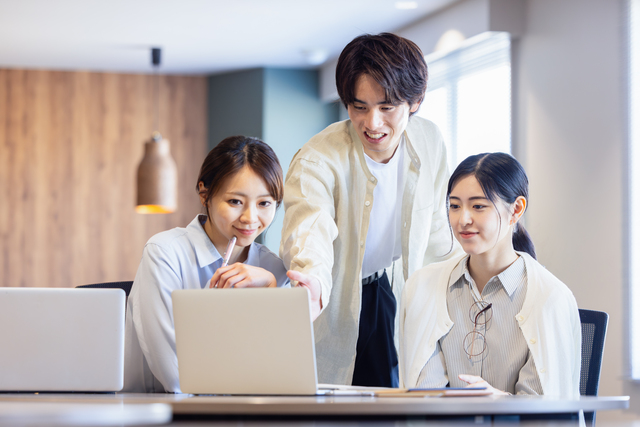 社員が辞めない組織とは何か？ルミッションが「従業員良しの原則」をまとめた特集記事を公開