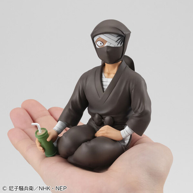 『忍たま乱太郎』よりタソガレドキ忍軍忍び組頭「雑渡昆奈門」が、てのひらサイズのフィギュアで登場。