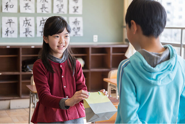 【調査結果】好きな人ができてから自分自身に変化があった小中学生は89.3％。「おしゃれや身だしなみに気を使うようになった」が最多