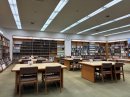 (2) 音ありの読書エリア(参考書コーナー) (2) 音ありの読書エリア(参考書コーナー)