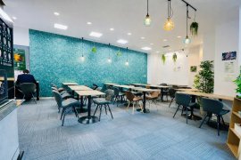 守口店内様子 守口店内様子