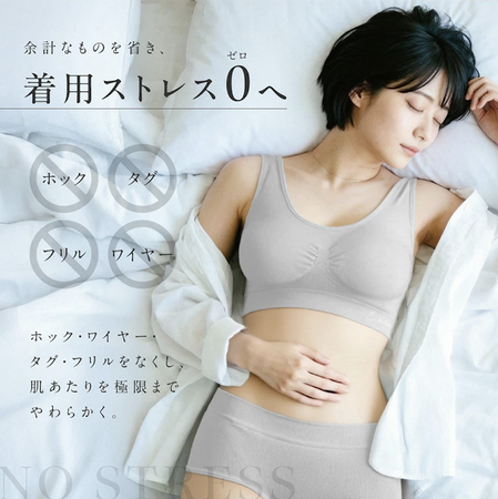 「誰かのための美しさ」から、「自分のための心地よさ」へフェムケアブランド moophem、初の展示会出展