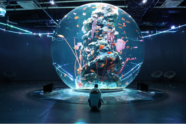 『LOVOT』とAQUARIUM×ART atoaのコラボレーションイベント　「LOVOT×アトア Special Private Night」開催決定！