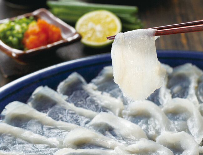 【明治記念館】冬の味覚を堪能する「鐘崎天然とらふく堪能会席」を期間限定で提供、懐石料亭「花がすみ」にて、旬を迎える極上の天然とらふくを味わう贅沢会席