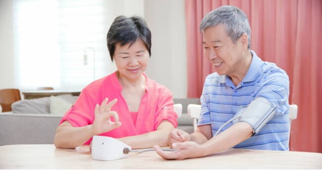 女性は「肌」、男性は「目」　年代・性別で異なる健康の悩み～50代からの朝日新聞Reライフプロジェクト「健康」意識調査