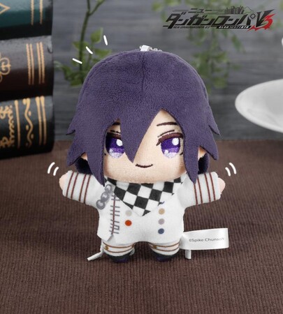 『ニューダンガンロンパＶ３ みんなのコロシアイ新学期』のちょこんと！ぬいぐるみマスコットの受注を開始！！アニメ・漫画のオリジナルグッズを販売する「AMNIBUS」にて