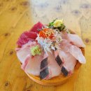 イシダイの戴冠丼(たいかんどん) イシダイの戴冠丼(たいかんどん)