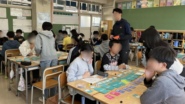 「人生の練習」ができる学校向け金融/キャリア教育ゲームを小学6年生28名に実施