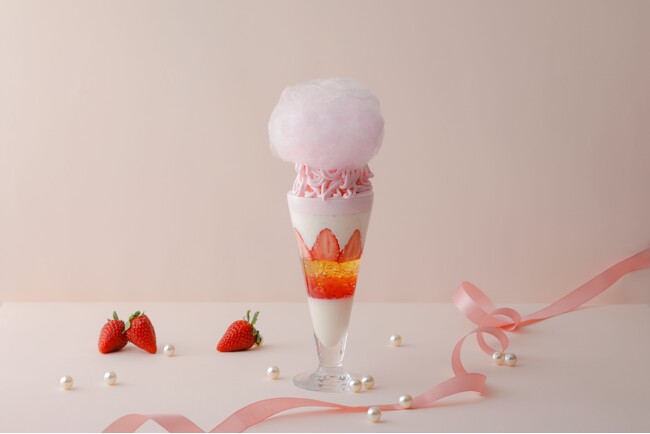 【南紀白浜マリオットホテル】春を彩る、まりひめの贅沢パフェが登場「Strawberry Luxe」を発売