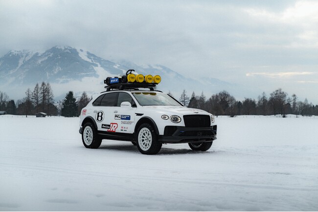 FAT インターナショナル アイスレースにて新型ベンテイガ X コンセプトを初公開