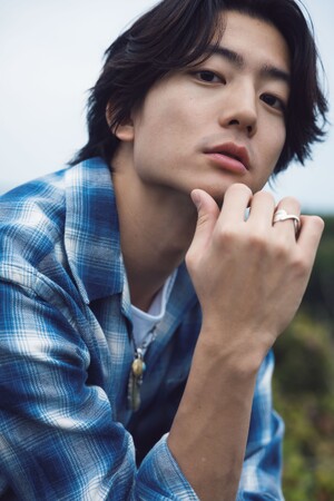 伊藤健太郎写真集「JUNCTION」発売記念お渡し会を東京・名古屋の2会場で開催決定！