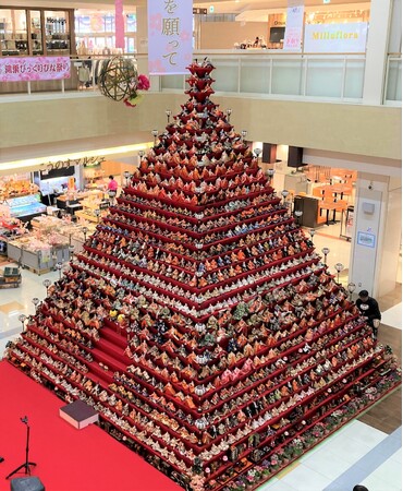 今年もエルミこうのすショッピングモールをメイン会場として、鴻巣市合併20周年記念「鴻巣びっくりひな祭り2026」を開催