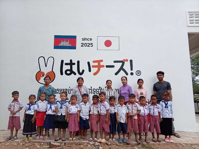 「世界の子ども達に笑顔を!」カンボジア王国に「サスダム はいチーズ!幼稚園」を寄贈