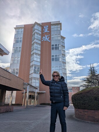 黒ちゃんが星城高校男子バレーボール部へ突入！FM AICHI「EVENING STREET」で2度目の学校訪問ラジオ！