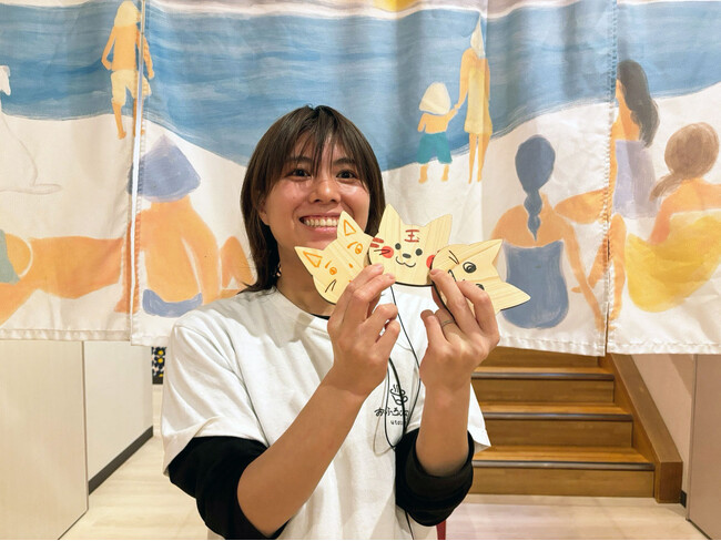 2月22日は「猫の日」。おふろcafe utataneで100匹の猫が露天風呂を埋め尽くす!?　猫好き支配人による1日限定の猫づくしイベントを開催します