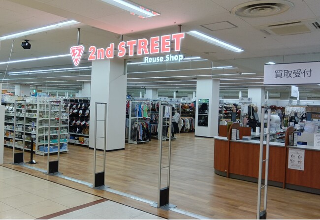 「T-FRONTE」（埼玉県戸田市）にゲオグループの4業態が出店　セカンドストリート、ゲオモバイル、ラックラック、カプセル楽局が1フロアに集結