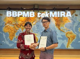 テックミラ スラメット試験開発部長(左)、インドネシア現地法人 PT ATP BIO INDONESIA 瀧社長(右) テックミラ スラメット試験開発部長(左)、インドネシア現地法人 PT ATP BIO INDONESIA 瀧社長(右)