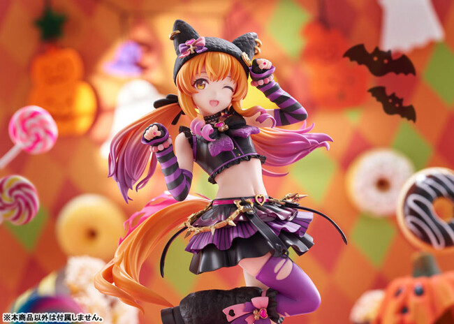 ゲーム『ウマ娘 プリティーダービー』より、ハロウィンの衣装[ろっきん☆MewMeow]を身にまとった「マヤノトップガン」を立体化。
