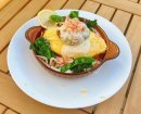 春野菜と桜えびの片浦レモンクリームオムバーグ 春野菜と桜えびの片浦レモンクリームオムバーグ