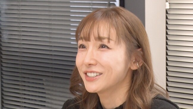 14歳で高額納税者番付入り…加護亜依が“モー娘。時代”の栄光を振り返る「家賃80万円」「4LDK」「世田谷区深沢」生活、そして中学生で“ベンツ”購入も…加護の想いが詰まった高級バッグを衝撃査定！