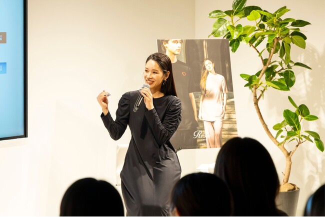 和希そらさんが登壇「ReFa VITALWEAR（リファ バイタルウェア）」睡眠の日スペシャルトークショーレポート