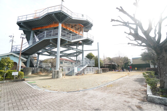「避難タワーに気づく公園」をつくる