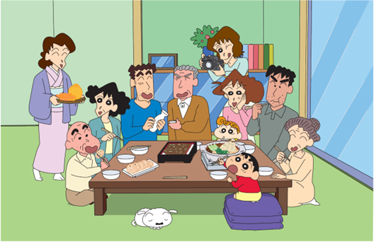 しんちゃんが「家族都市」の見どころをオリジナルボイスで紹介するゾ！　3/2５より「家族都市」秋田・埼玉・熊本３県にて『クレヨンしんちゃん』オリジナル観光案内音声の放送がスタート！