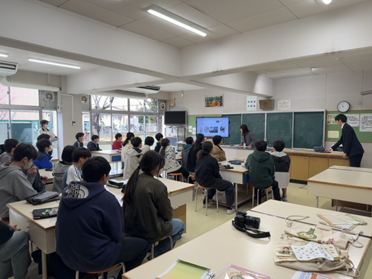 小学生が考えた「わこうっち」、「さつきちゃん」学校用品を商品化　和光市立広沢小学校6年生と開発した4アイテムを数量限定販売