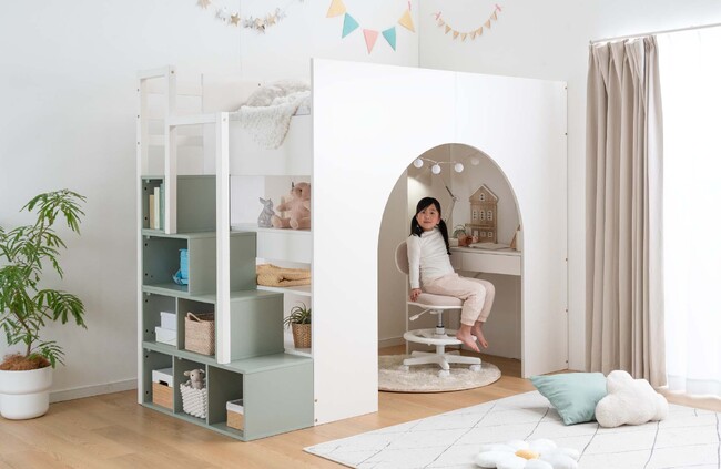 「秘密基地の入り口!?」アーチデザインがわくわくを演出！子ども向けテーマベッド『HIDE-A』からロフトベッド登場
