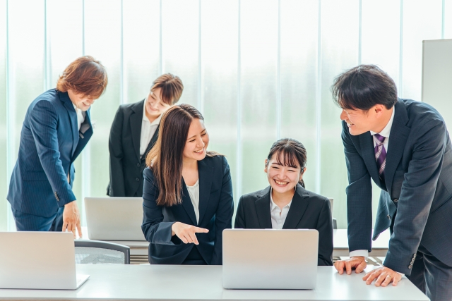 離職は“遺伝子”で防げるのか？新入社員100名で実証プロジェクト開始