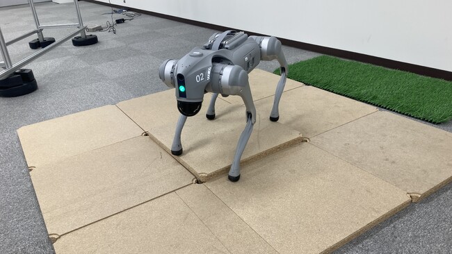 ワイヤレス充電×ロボットの体験型ショールームを大宮に開設