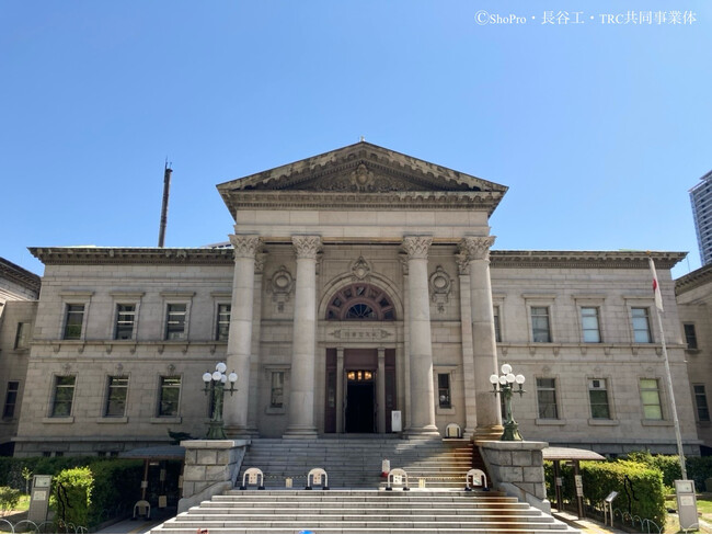 重要文化財「大阪府立中之島図書館」に、外はカリッと中はふわもちの オリジナルワッフル専門店をオープン！歴史的建築で味わう“過去と今をつなぐワッフル”